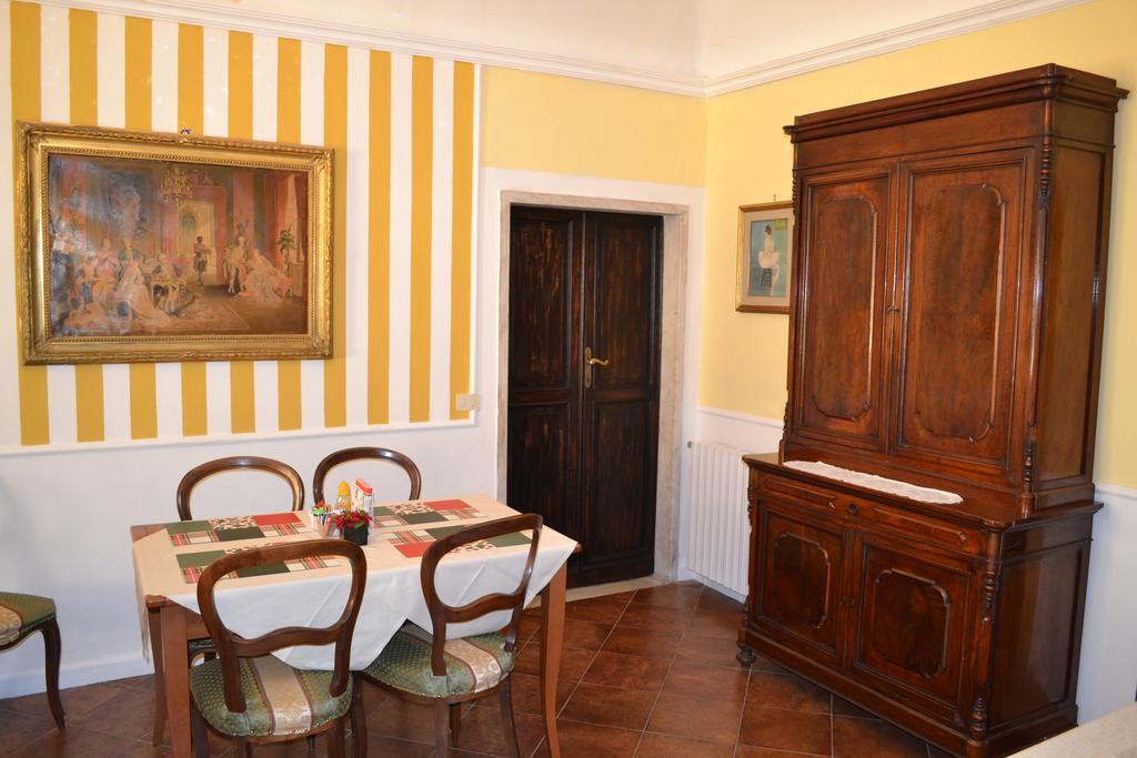 Corte Palazzo Picedi Benettini Sarzana Zewnętrze zdjęcie