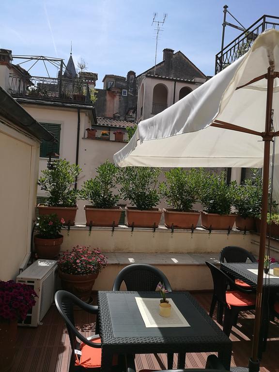 Corte Palazzo Picedi Benettini Sarzana Zewnętrze zdjęcie