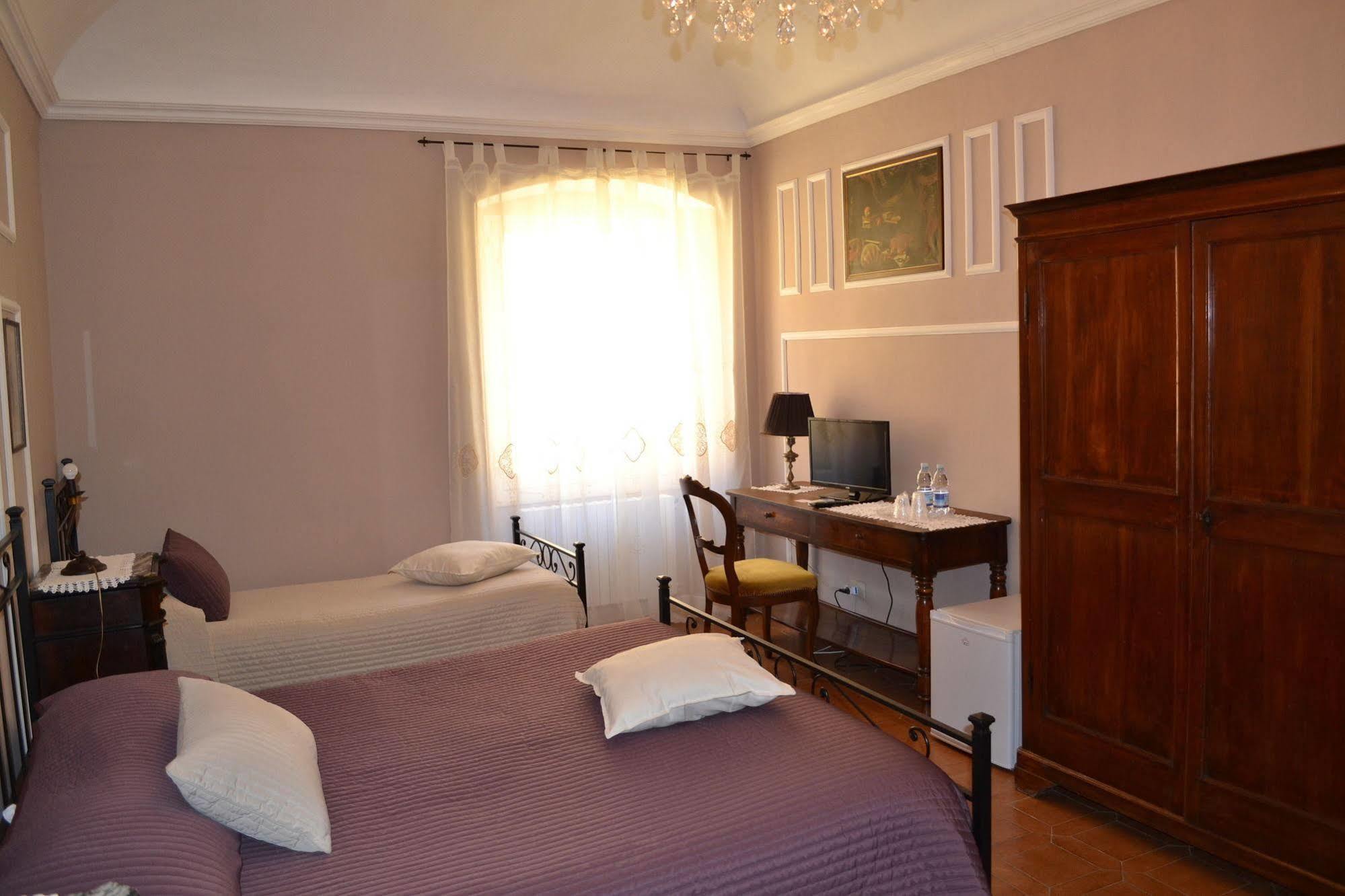 Corte Palazzo Picedi Benettini Sarzana Zewnętrze zdjęcie